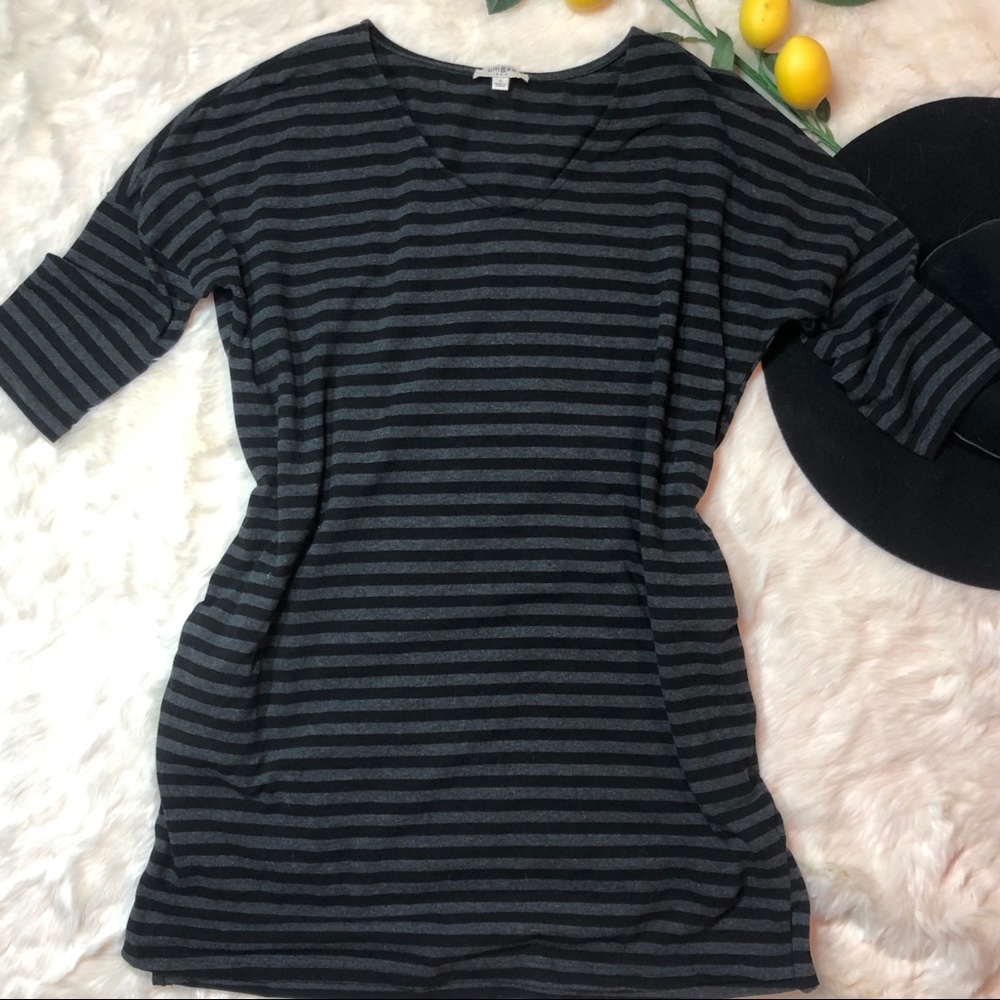 Striped v-neck tunic